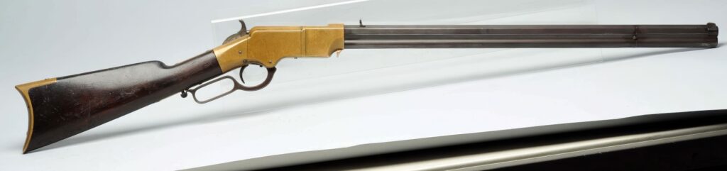 Originální puška Henry.