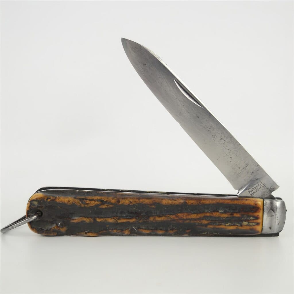 Originální zavírací nůž z poloviny 19. století s parohovou střenkou.